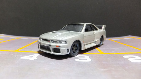 トミカリミテッド 0028 スカイラインNISMO GT-R LM R33