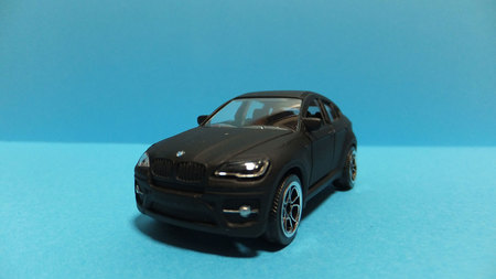 マジョレット　BMW　X6