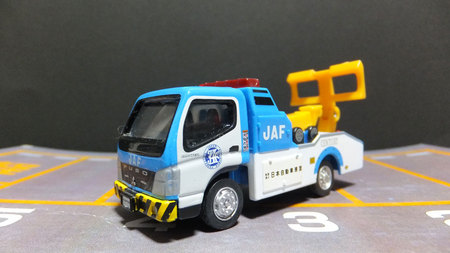 トミカリミテッド 0107 三菱ふそう キャンター レッカー車 JAF