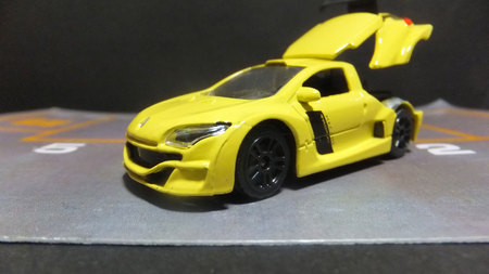 マジョレット RENAULT MEGANE TROPHY