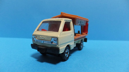 トミカ 絶版 NO.31 SUZUKI CARRY 中華そば