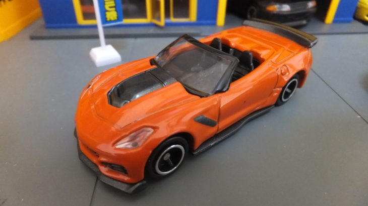 トミカ NO.31 シボレー コルベット ZR1 初回特別仕様＆通常版