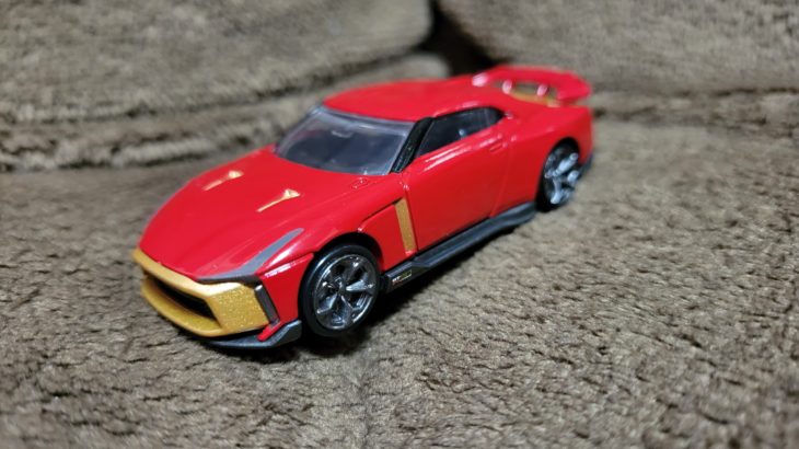 トミカプレミアム 23 日産 GT-R50 by イタルデザイン 発売記念仕様