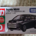 トミカ NO.50 トヨタ ノア 初回特別仕様