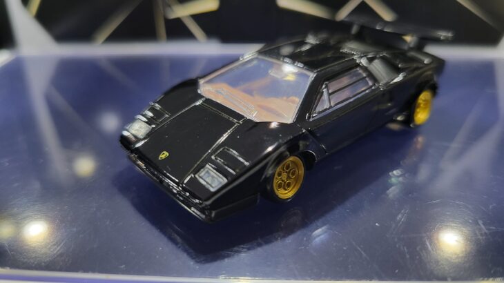 トミカプレミアム Lamborghini 3 MODELS Collection カウンタック LP 500 S
