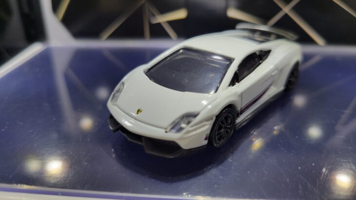 トミカプレミアム Lamborghini 3 MODELS ガヤルド スーパーレジェーラ