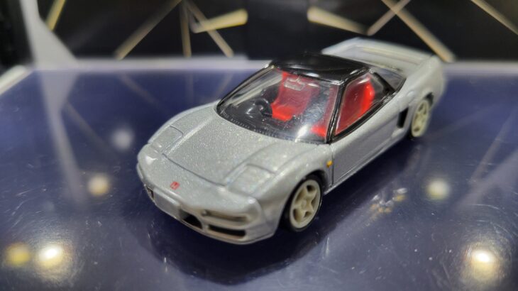 トミカプレミアム Honda NSX 3 MODELS Collection NSX-R （1992）