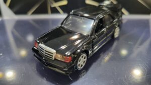 トミカプレミアム 21 メルセデスベンツ 190 E 2.5-16 エボリューション Ⅱ