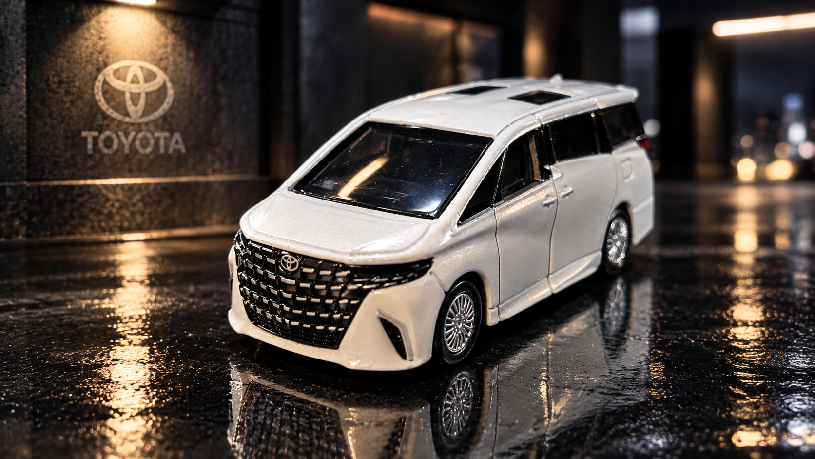 トミカプレミアム 43 トヨタ アルファード 発売記念仕様